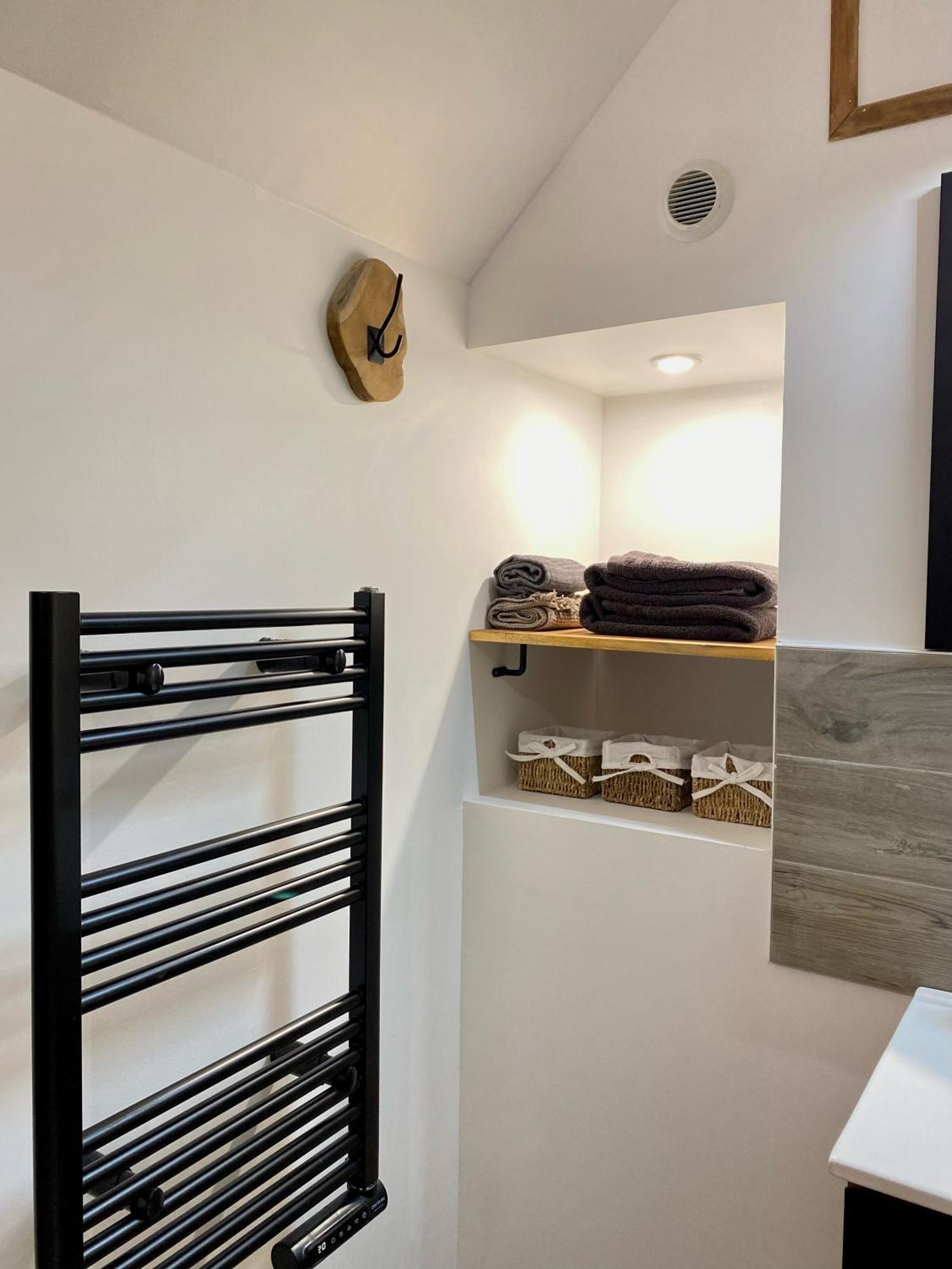 Aux Petites Portes Du Morvan Montlay-en-Auxois Экстерьер фото
