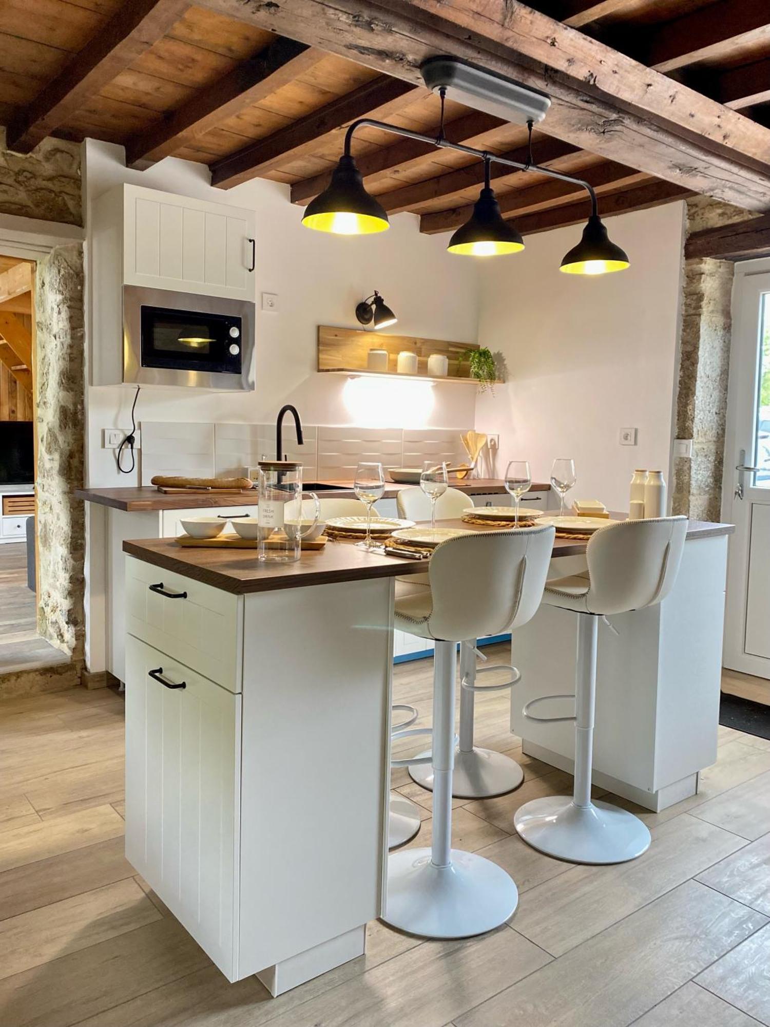 Aux Petites Portes Du Morvan Montlay-en-Auxois Экстерьер фото