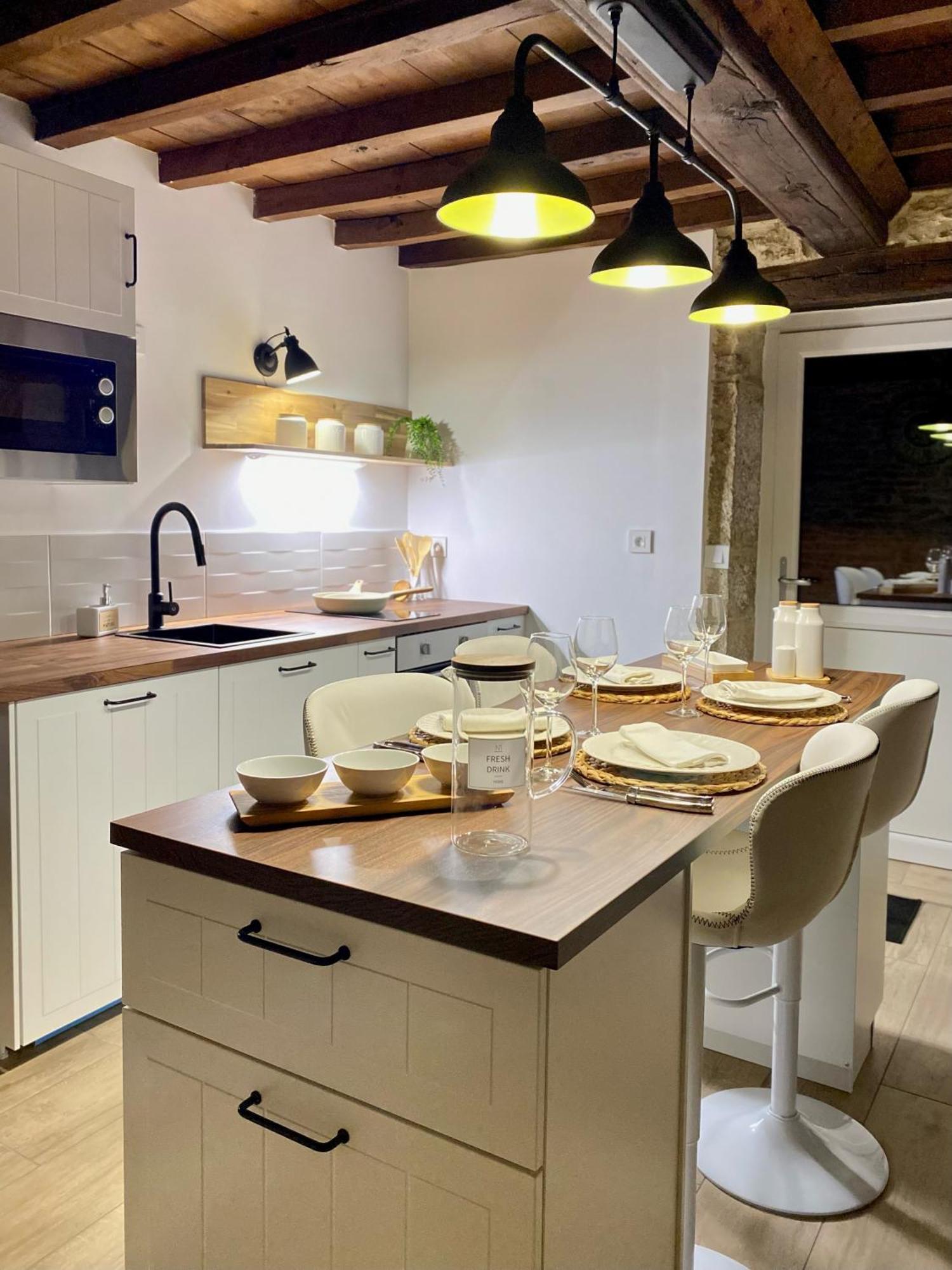 Aux Petites Portes Du Morvan Montlay-en-Auxois Экстерьер фото